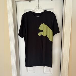 Men’s t shirt puma size L great condition